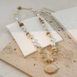 SEASHELL NECKLACE