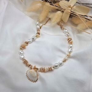 SEASHELL NECKLACE