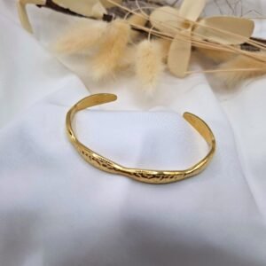 SLEEK CUFF GOLD